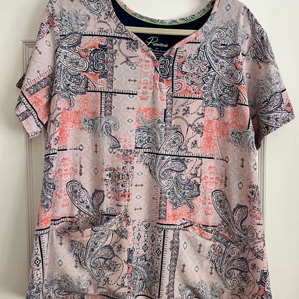 Scrub top